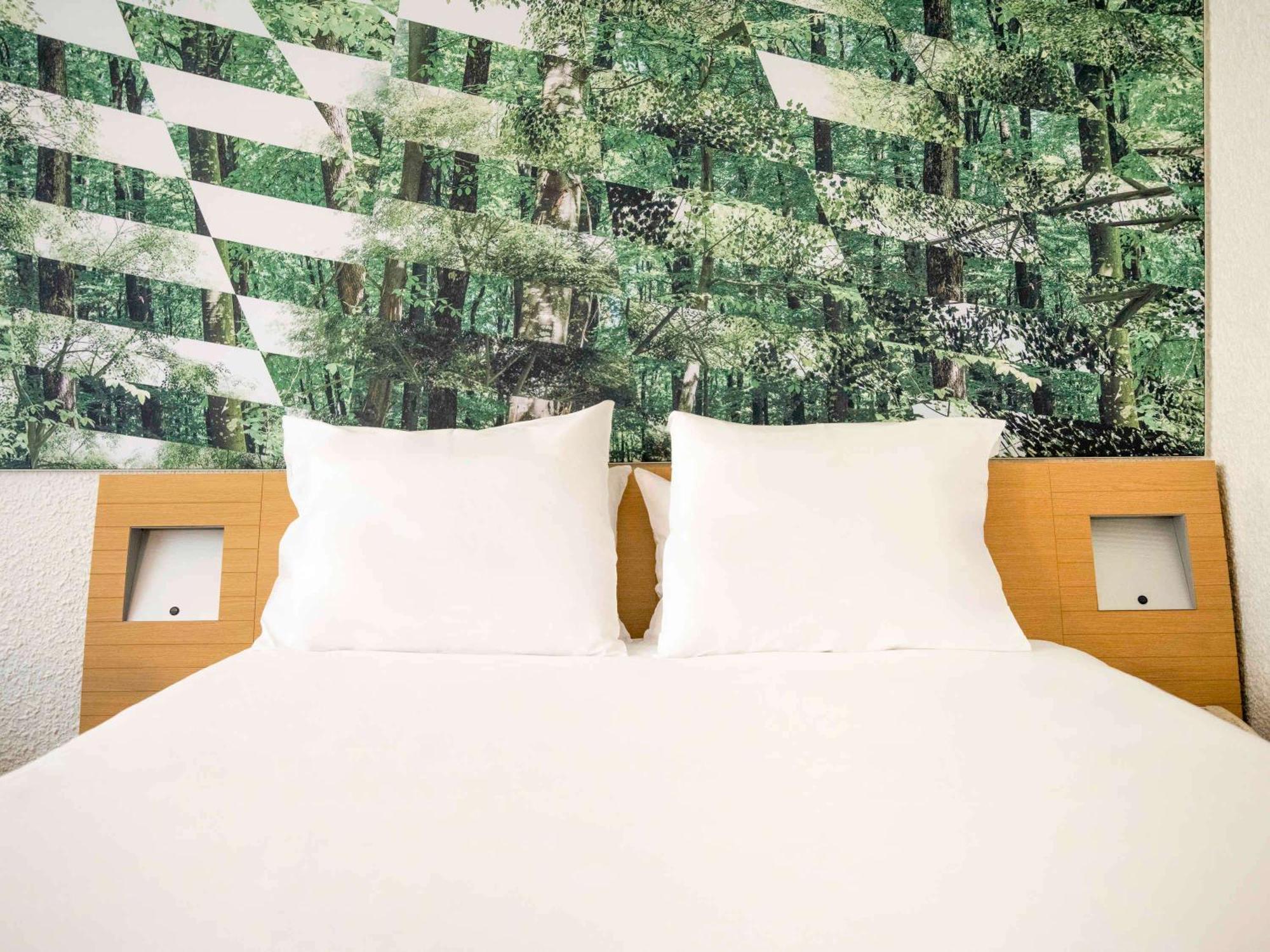Novotel Bordeaux Hotel 4*